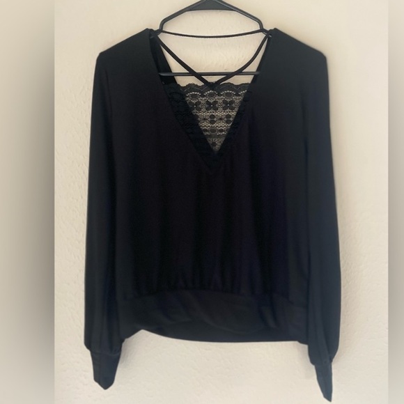 Beautiful Black Dressy Blouse Sz L - Picture 6 of 6